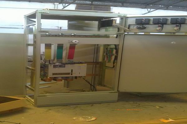 光山控制柜-3683品牌总闸控制柜的使用原则